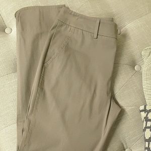 SALE***Vince crop trousers